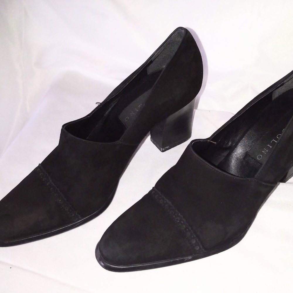 "Izra" Black Suede Pumps